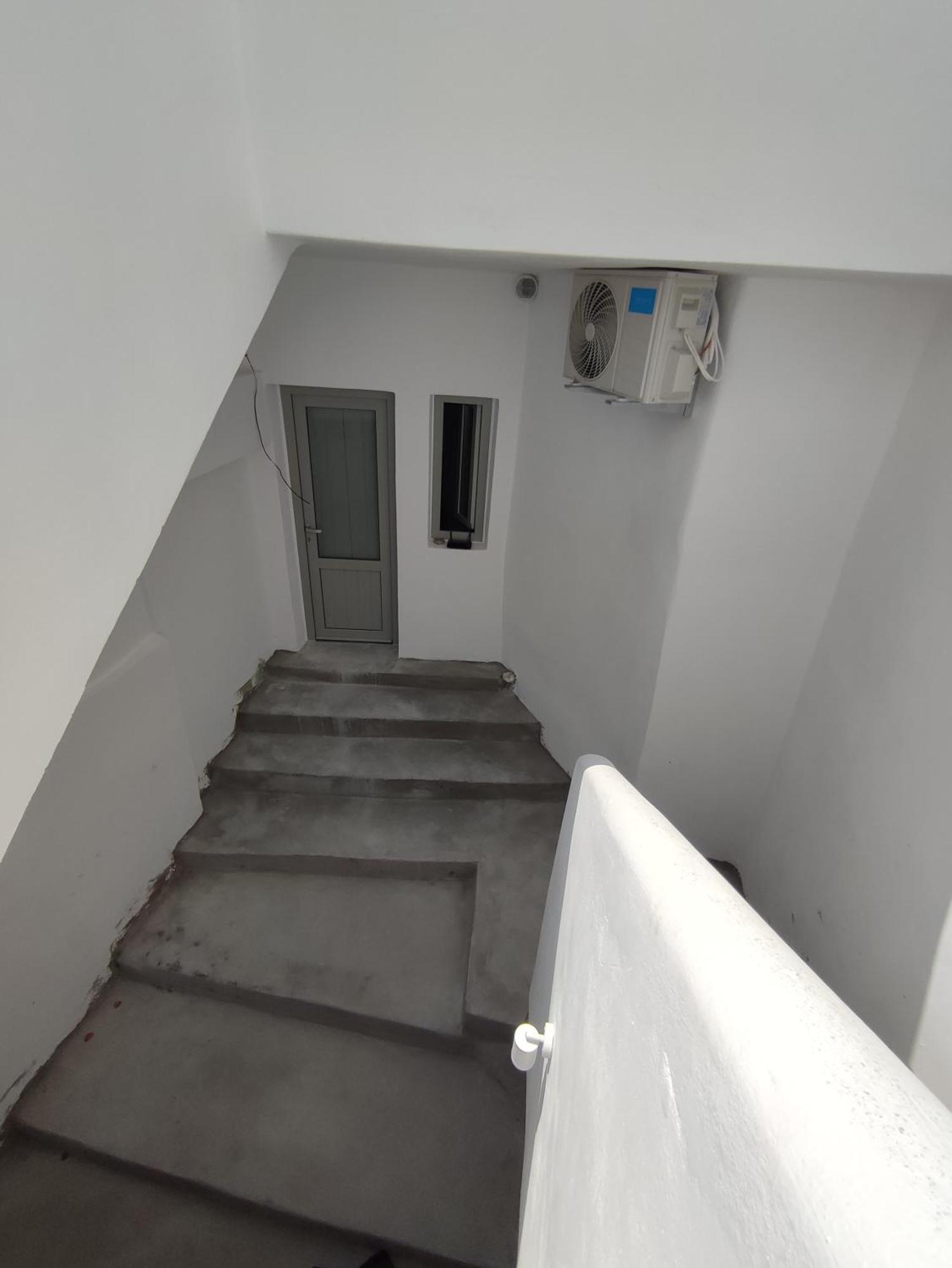 Central Santorini Serenity Rooms Fira  Dış mekan fotoğraf